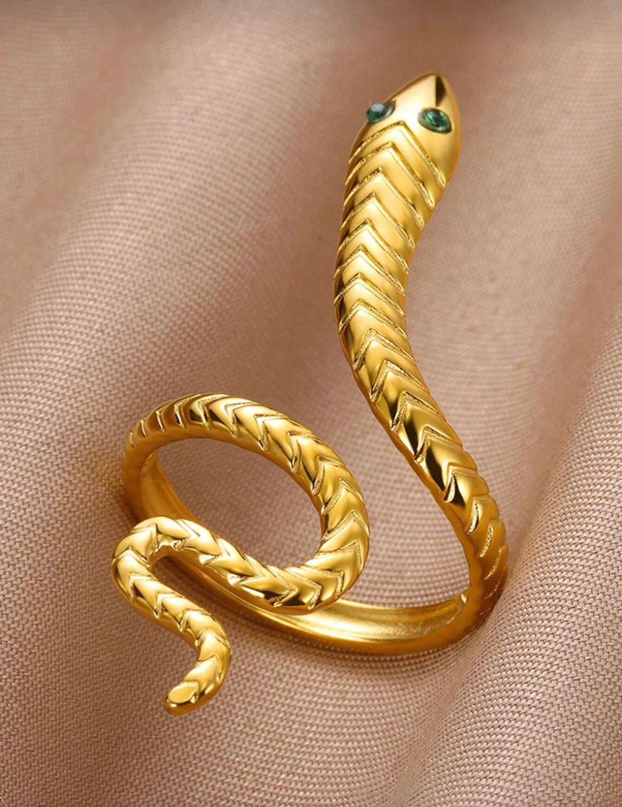 ViperGlow™ Adjustable Snake Ring 🐍✨