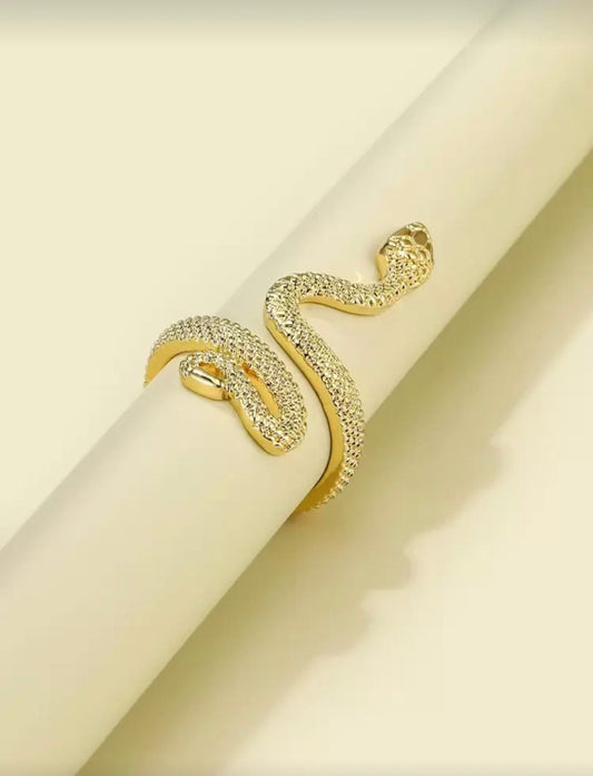 ViperBone™ Vintage Punk Snake Pendant 🐍💀