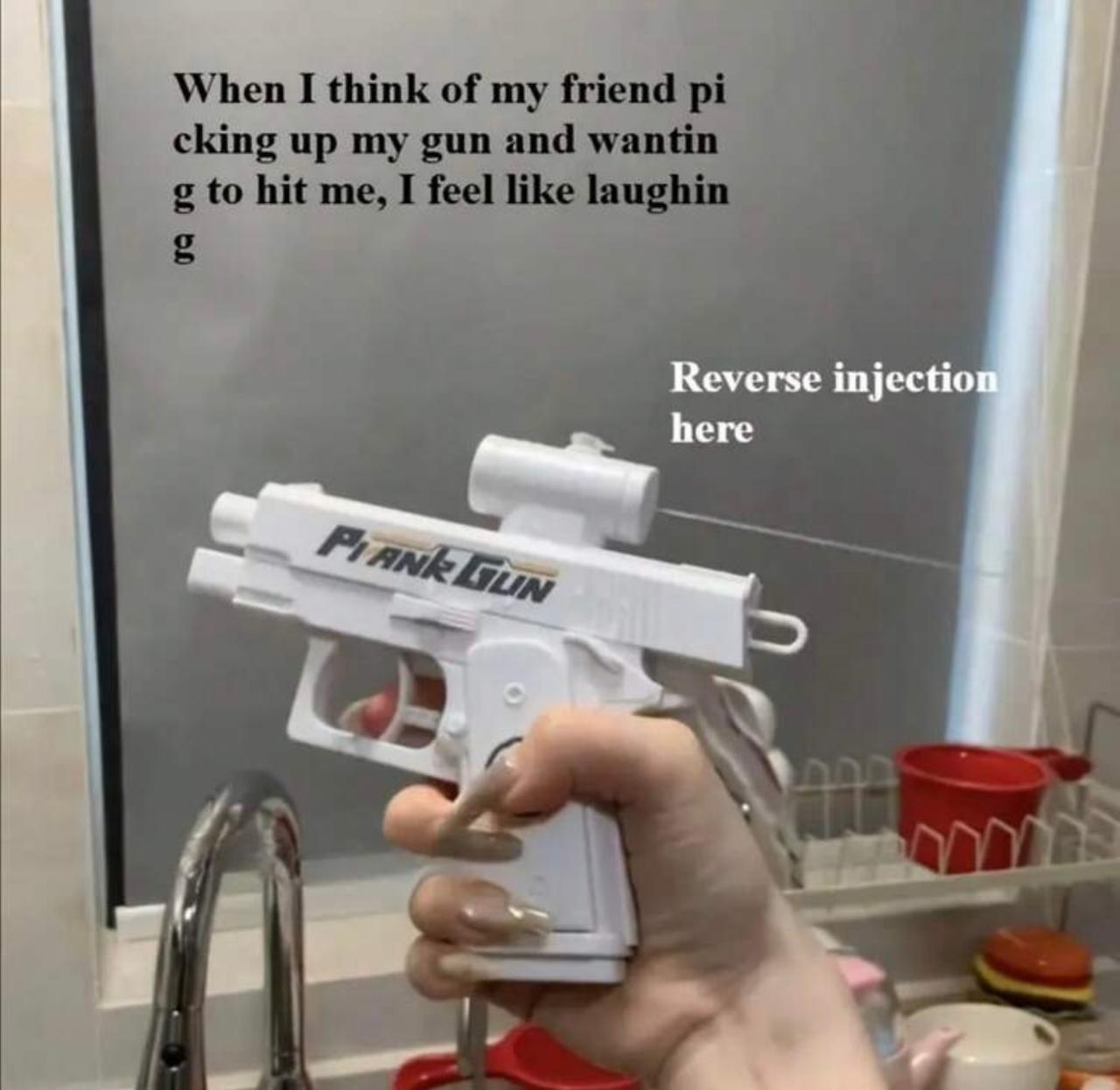 SneakySpray™ – Double-Sided Spy Water Gun